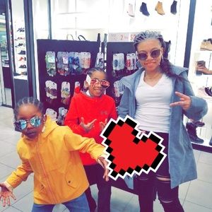 Meet your Posher, Corey